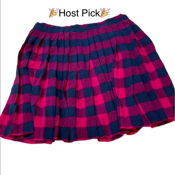 Tommy Hilfiger Dresses & Skirts - 🎉HP🎉 Tommy Hilfiger Pleated Plaid Skirt